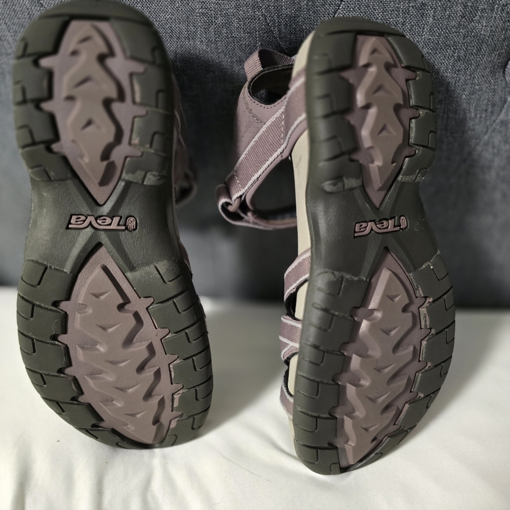Teva Womens *  Tirra Hiking Sandals * Adjustable Strap * Plum * Size 8 - Picture 12 of 13